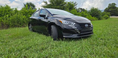 Nissan Versa 2024