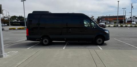 Mercedes-Benz Sprinter 2024