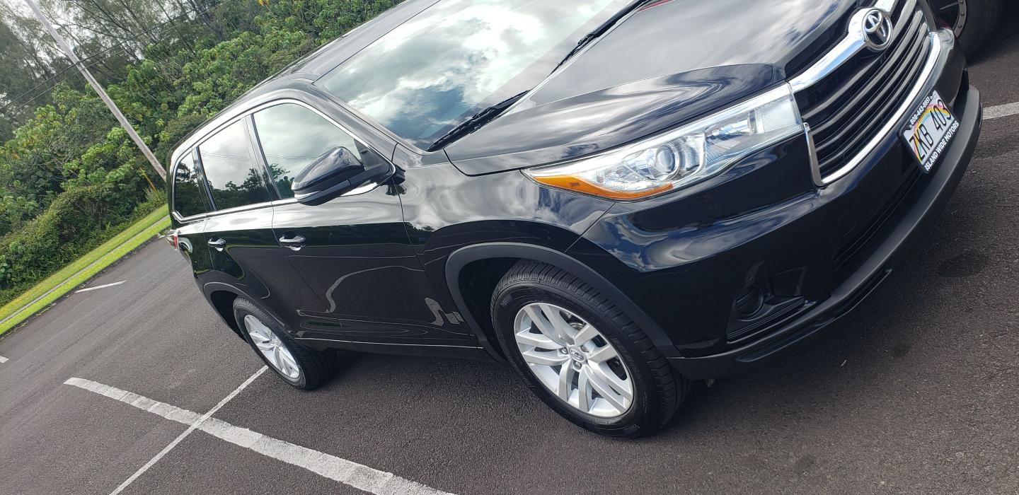 Toyota Highlander 2015 rental in Hilo, HI by Steve B. Turo