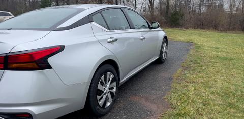 Nissan Altima 2021
