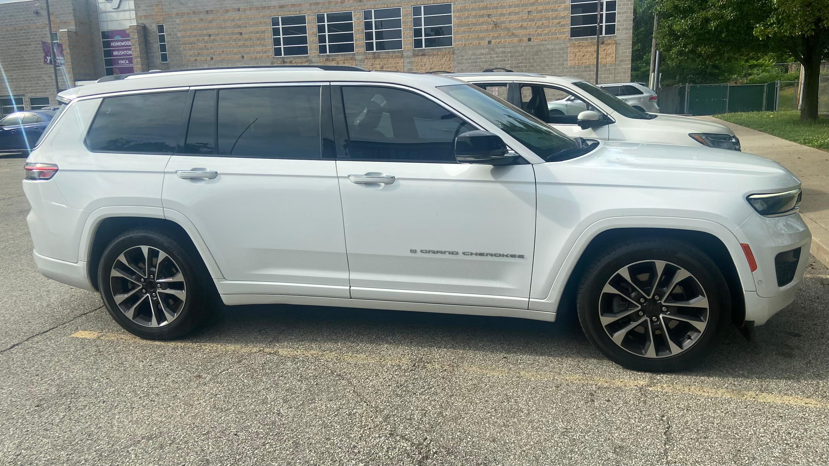Jeep Grand Cherokee L 2021 in Pittsburgh, PA