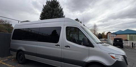 Mercedes-Benz Sprinter 2024