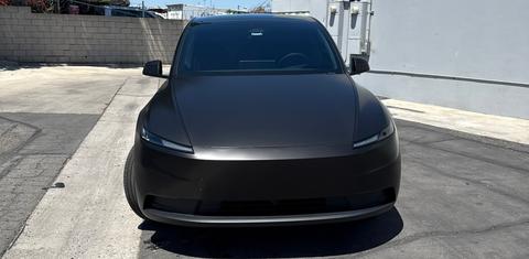 Tesla Model Y 2026