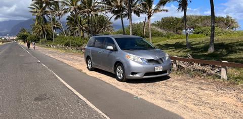 Toyota Sienna 2016