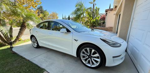 Tesla Model 3 2018