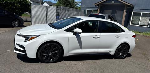 Toyota Corolla Hybrid 2026