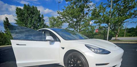Tesla Model 3 2020