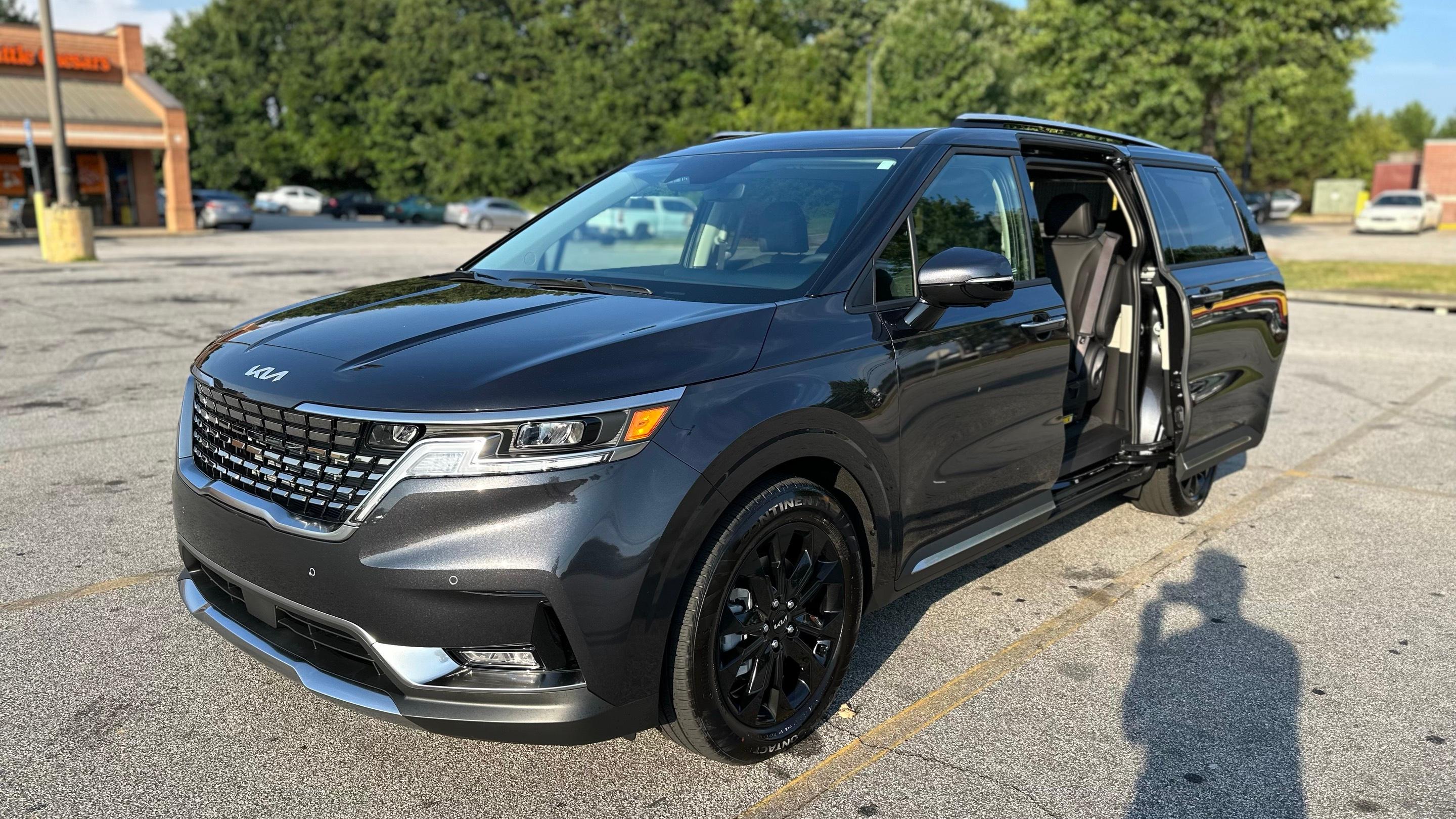 Kia Carnival 2024 in Suwanee, GA