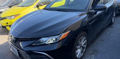 Toyota Camry 2021