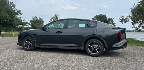 Kia K4 2025
