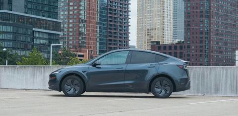 Tesla Model Y 2026