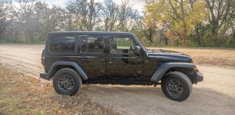Jeep Wrangler 2024