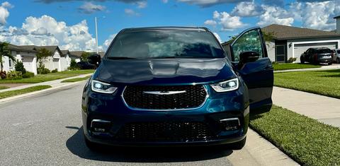 Chrysler Pacifica 2025