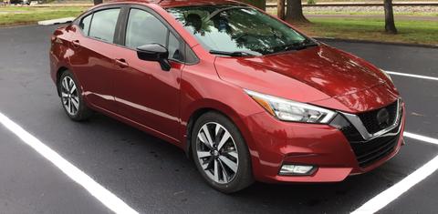 Nissan Versa 2020