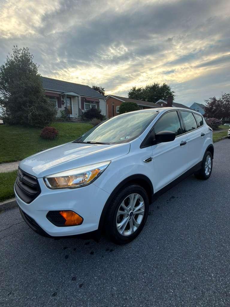 Ford Escape 2017 in 