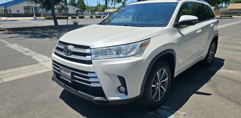 Toyota Highlander 2017