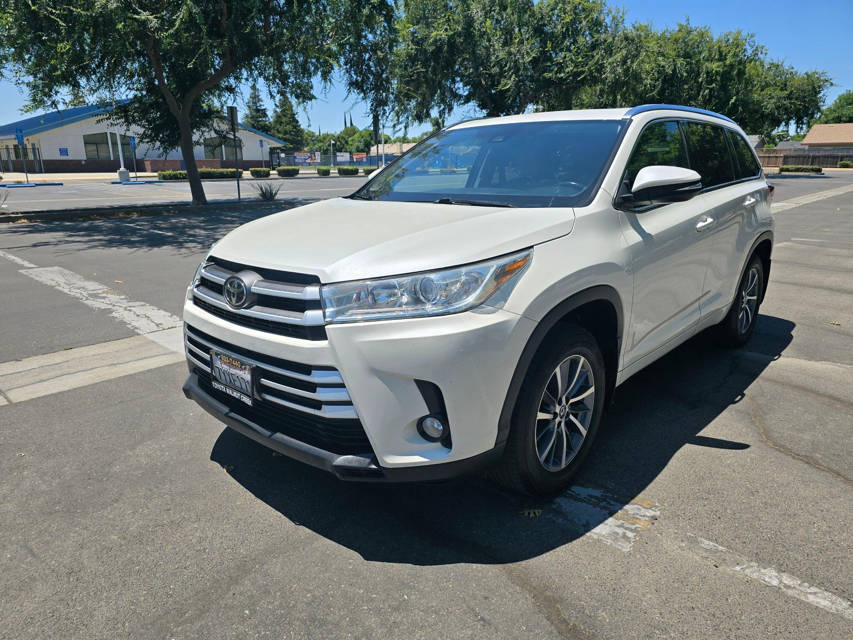Toyota Highlander 2017 in Ceres, CA
