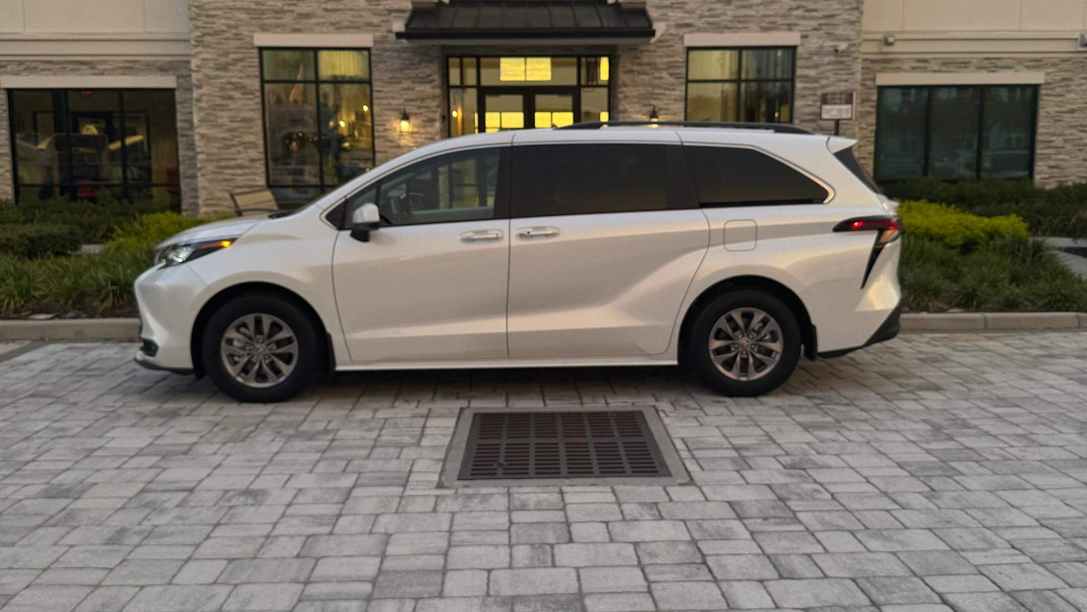 Toyota Sienna 2026 in Windermere, FL