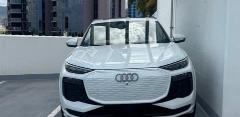 Audi Q6 e-tron 2025