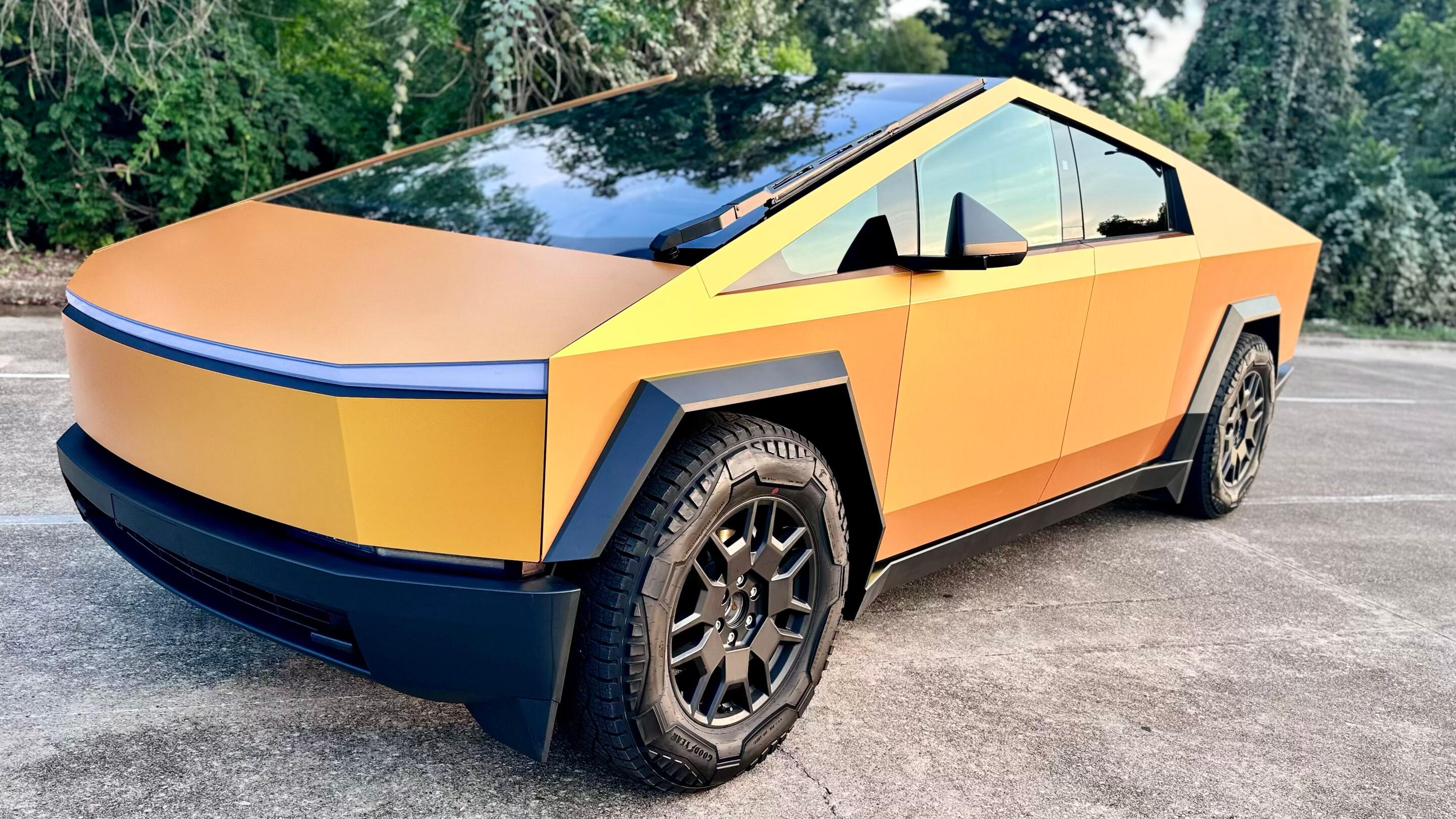 Tesla Cybertruck 2024 in Euless, TX