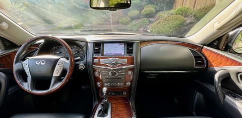 INFINITI QX80 2017