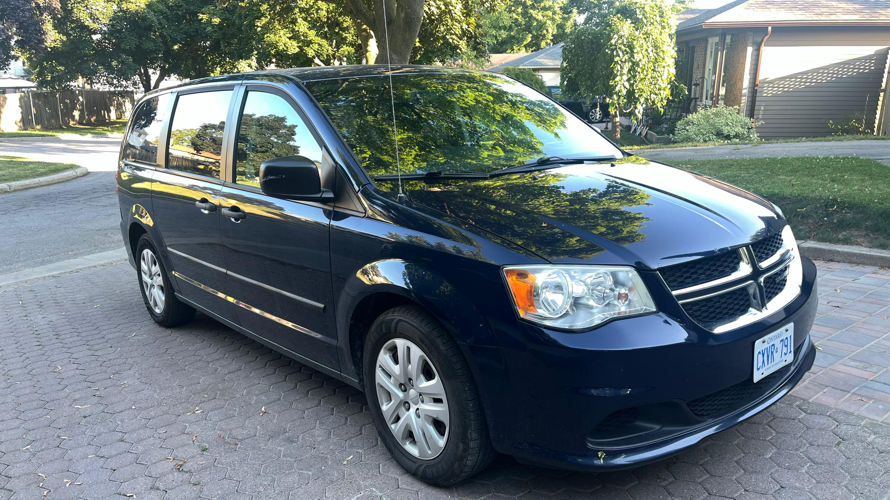 Dodge Grand Caravan 2014 in Oshawa, ON