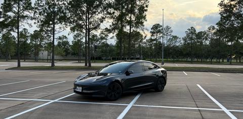 Tesla Model 3 2025
