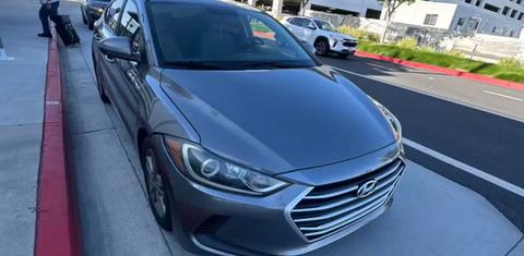 Hyundai Elantra 2018