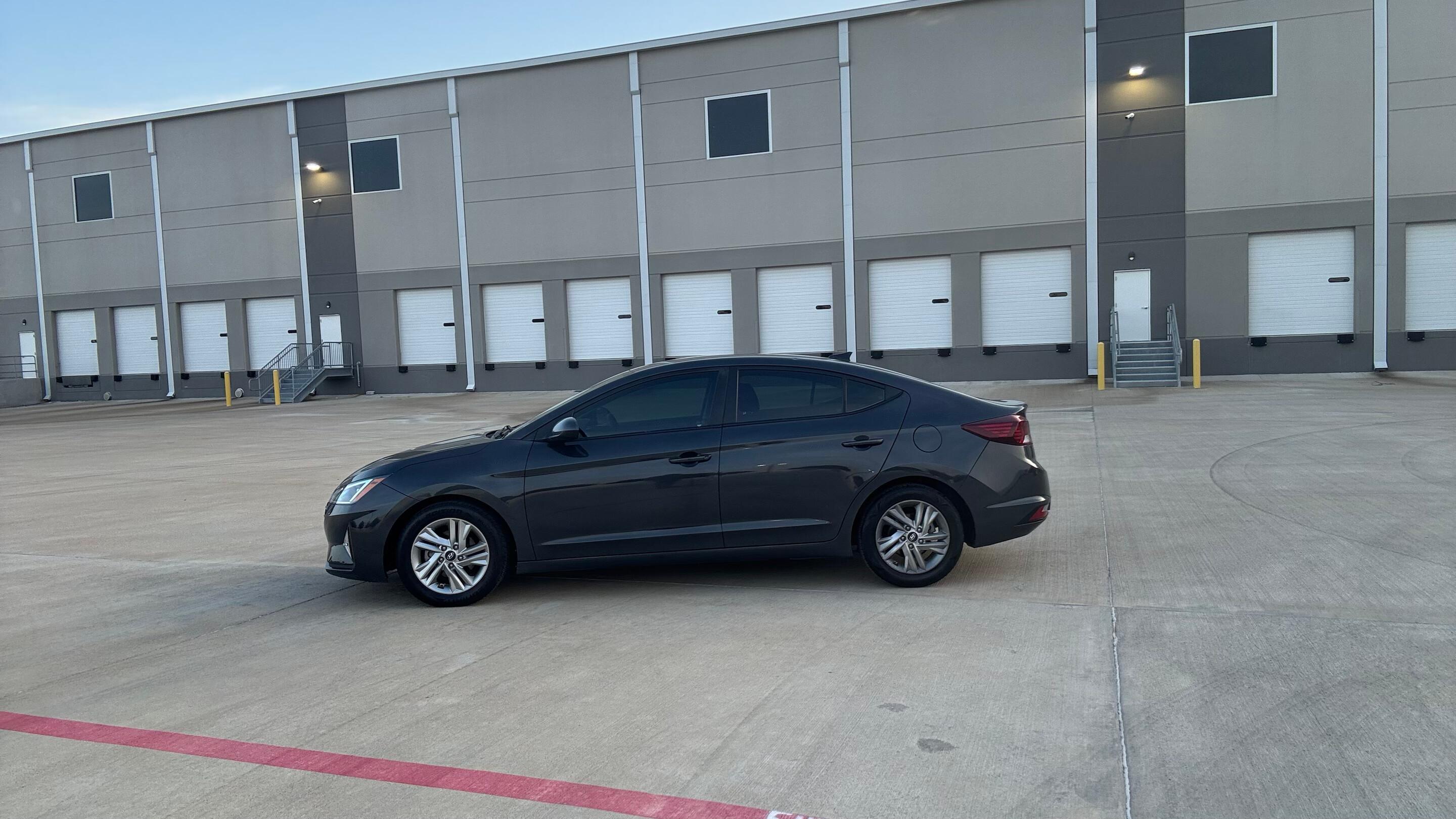 Hyundai Elantra 2020 in 