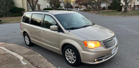 Chrysler Town & Country 2013