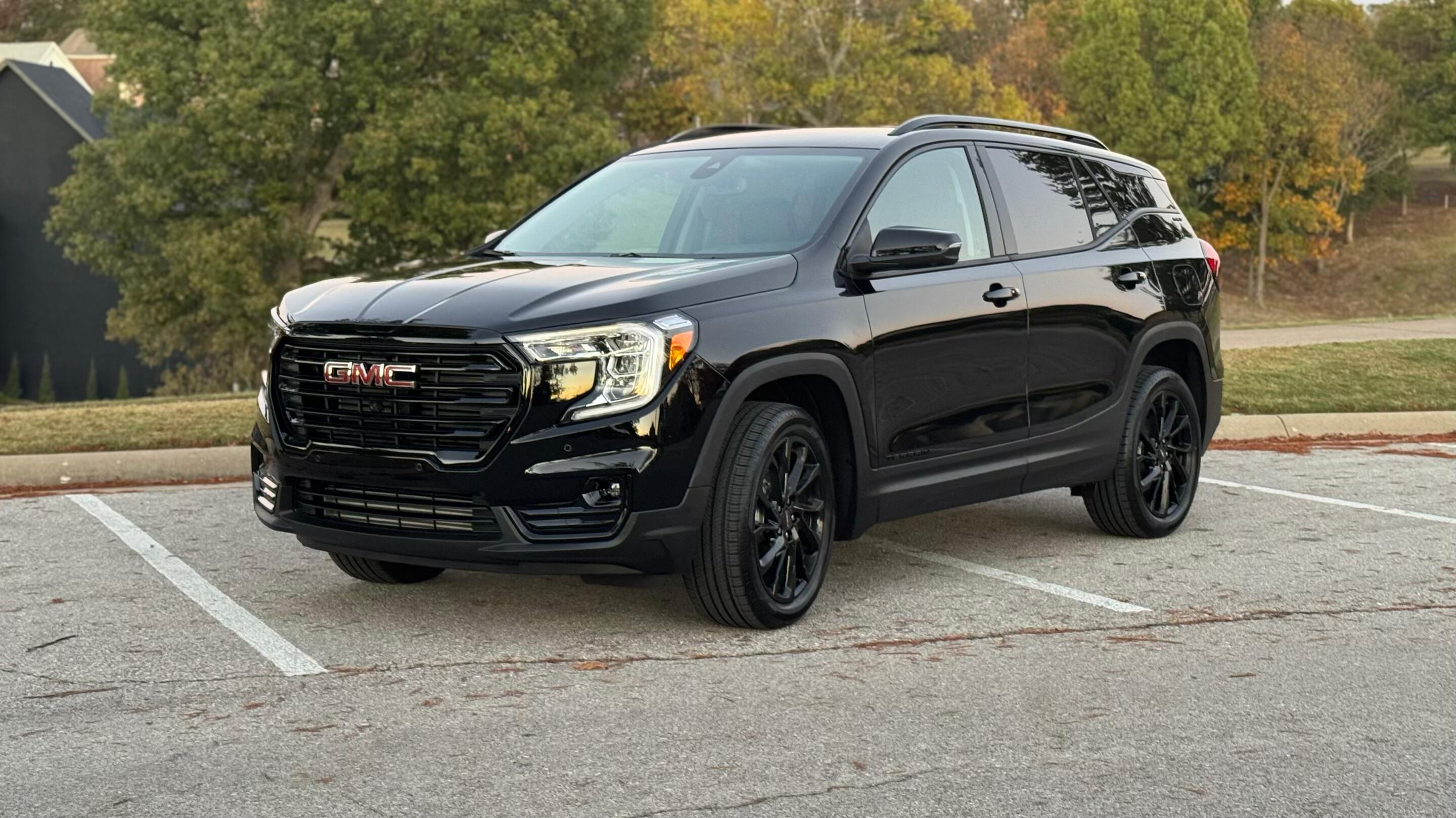 GMC Terrain 2024 in Rogers, AR