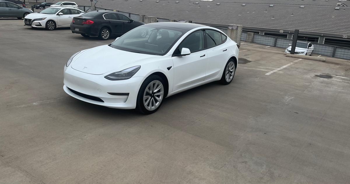 Tesla Model 3 2022 rental in Englewood, CO by Tomer P. Turo