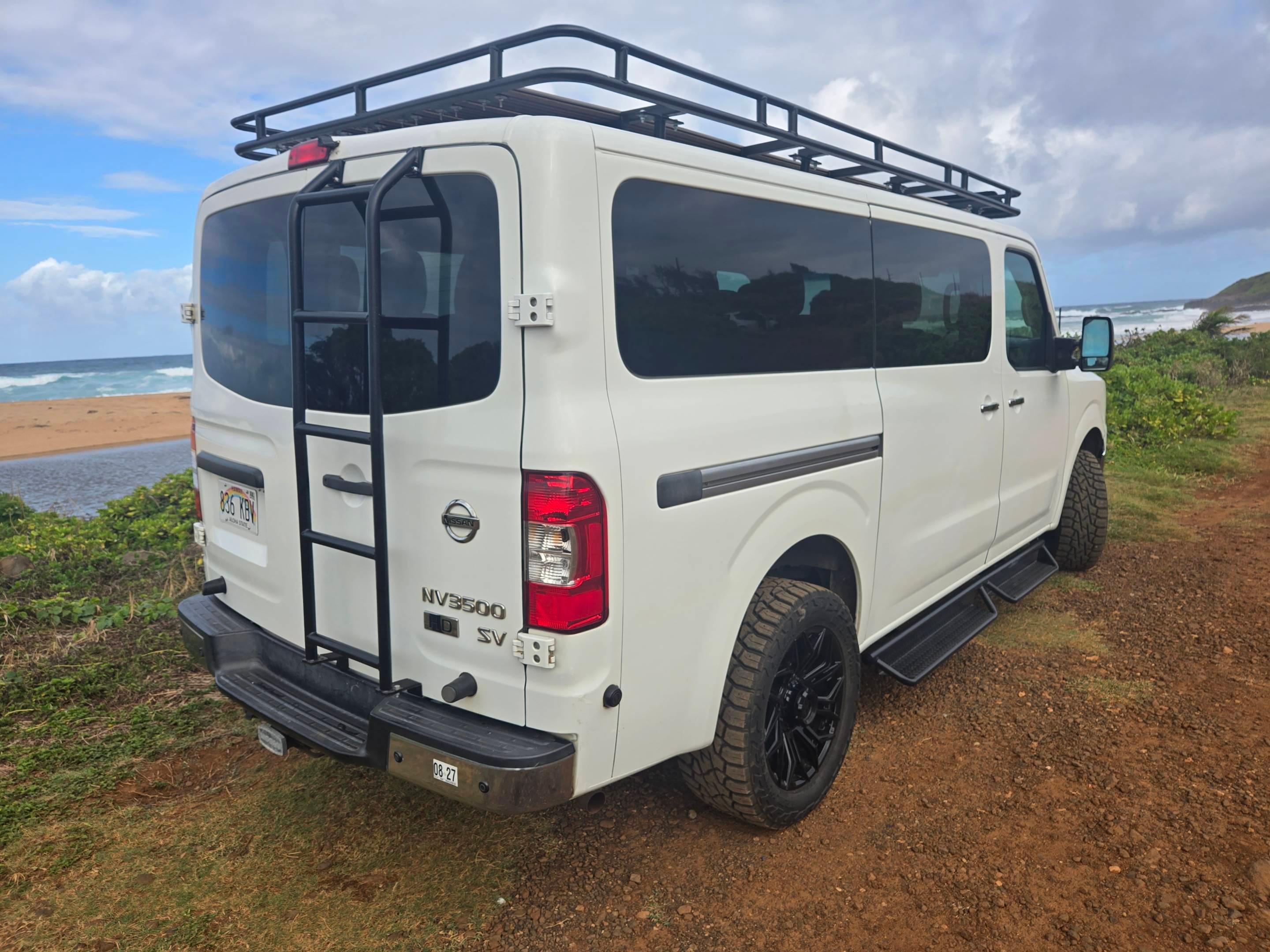 Nissan NV 2015 in Kapaʻa, HI