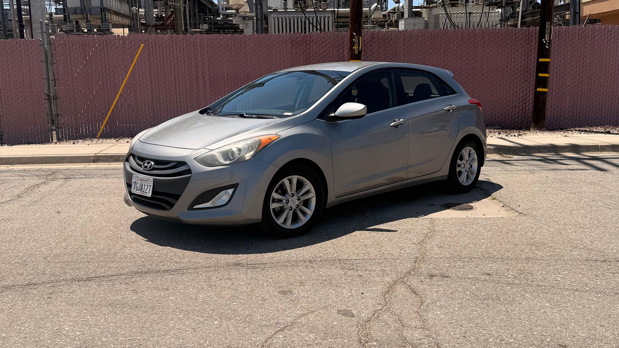 Hyundai Elantra GT 2014 in Bakersfield, CA
