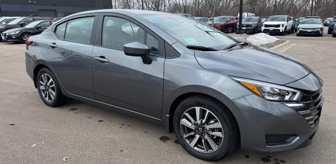 Nissan Versa 2025