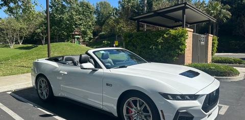 Ford Mustang 2024