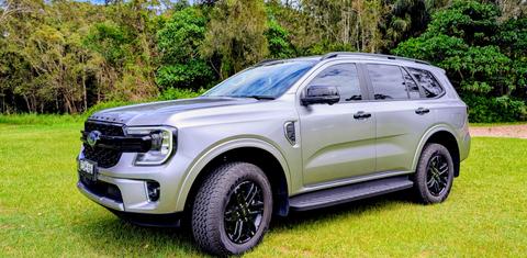 Ford EVEREST 2025