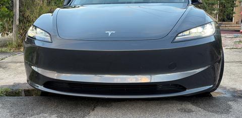 Tesla Model 3 2025
