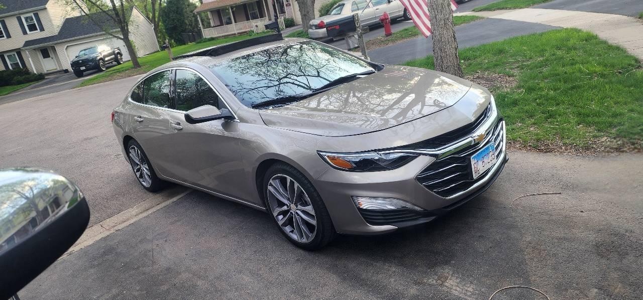 Chevrolet Malibu 2023 in St. Charles, IL