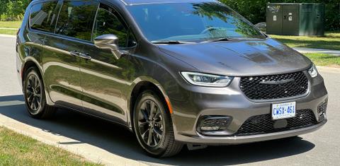 Chrysler Pacifica 2022