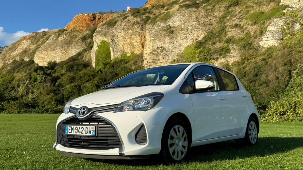 Toyota YARIS 2017 à Le Havre