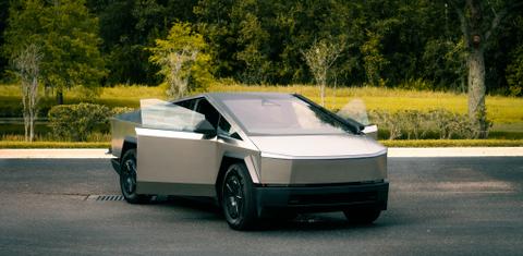 Tesla Cybertruck 2025