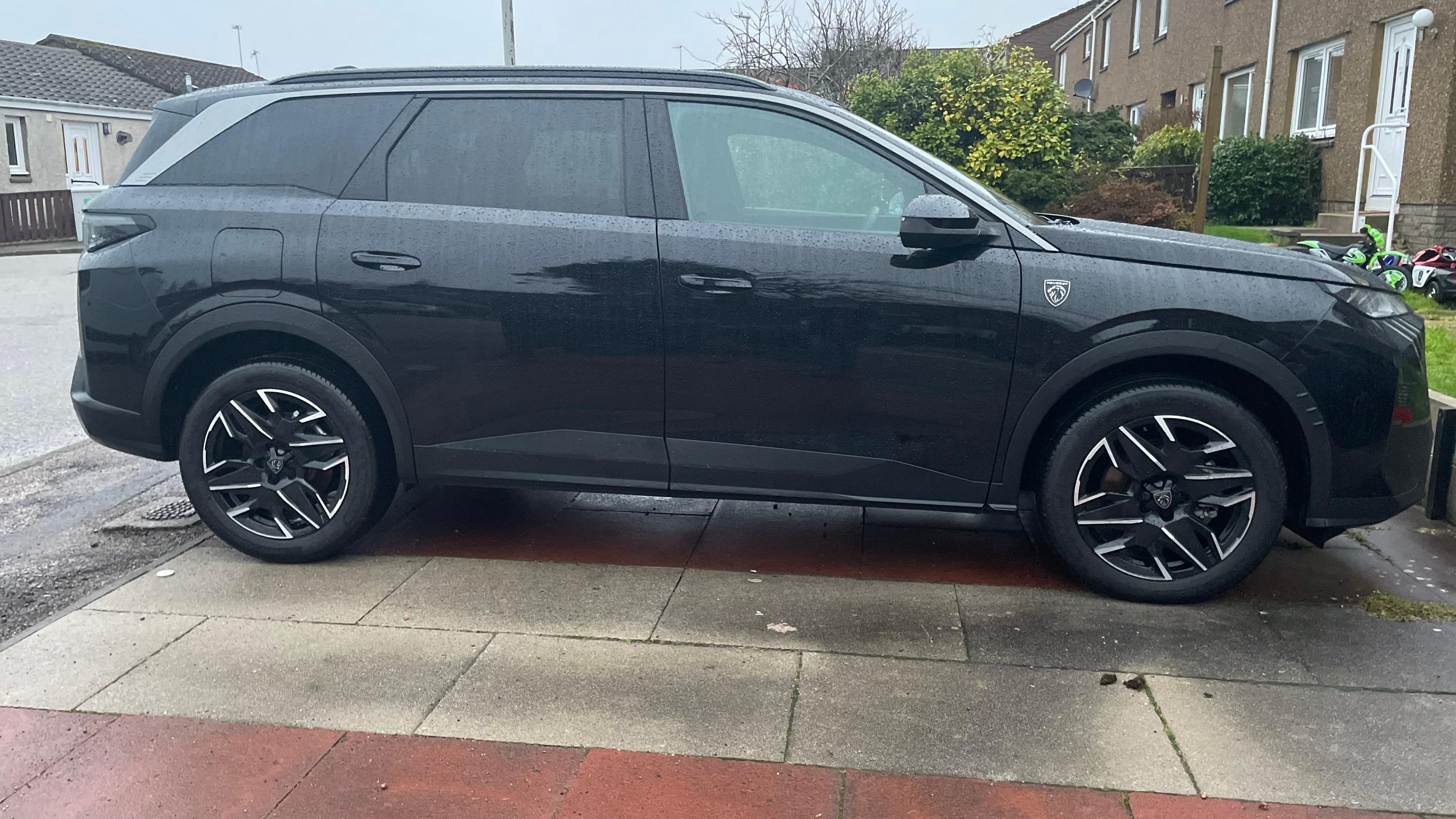 Peugeot 5008 2025 in Aberdeen