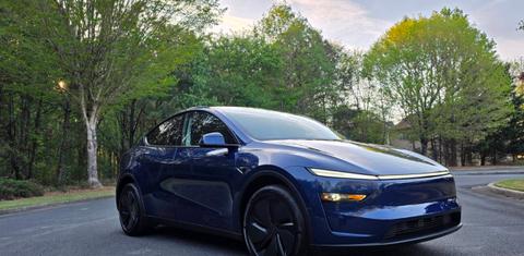 Tesla Model Y 2026