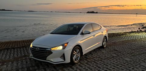Hyundai Elantra 2020