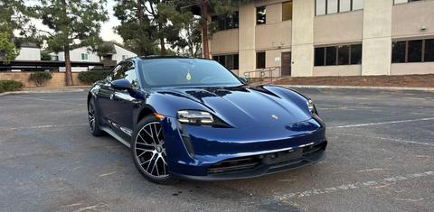 Porsche Taycan 2022