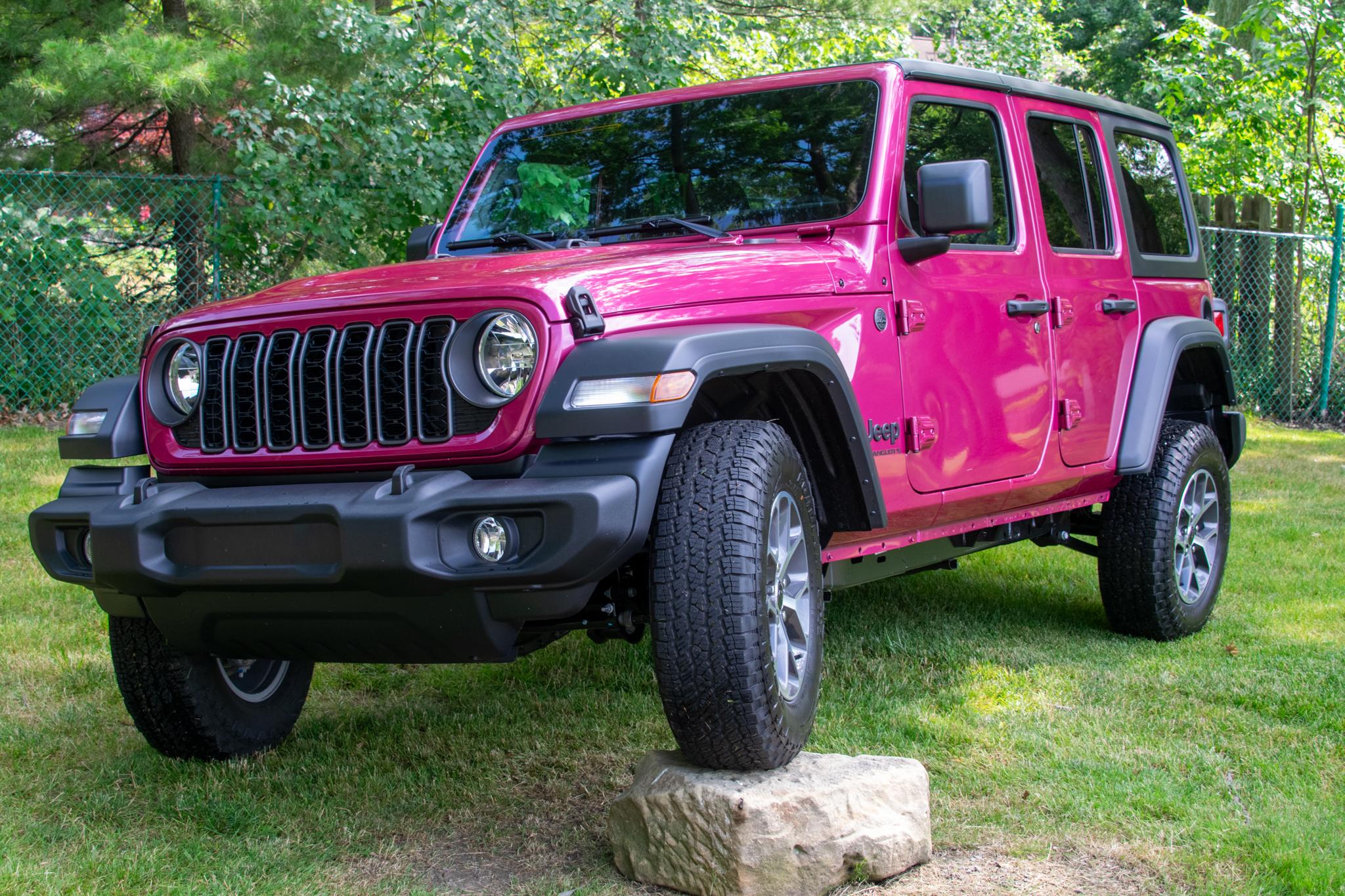 Jeep Wrangler 2024 in Cleveland, OH