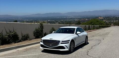 Genesis G80 2025