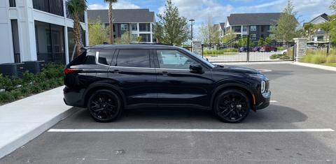 Mitsubishi Outlander 2024