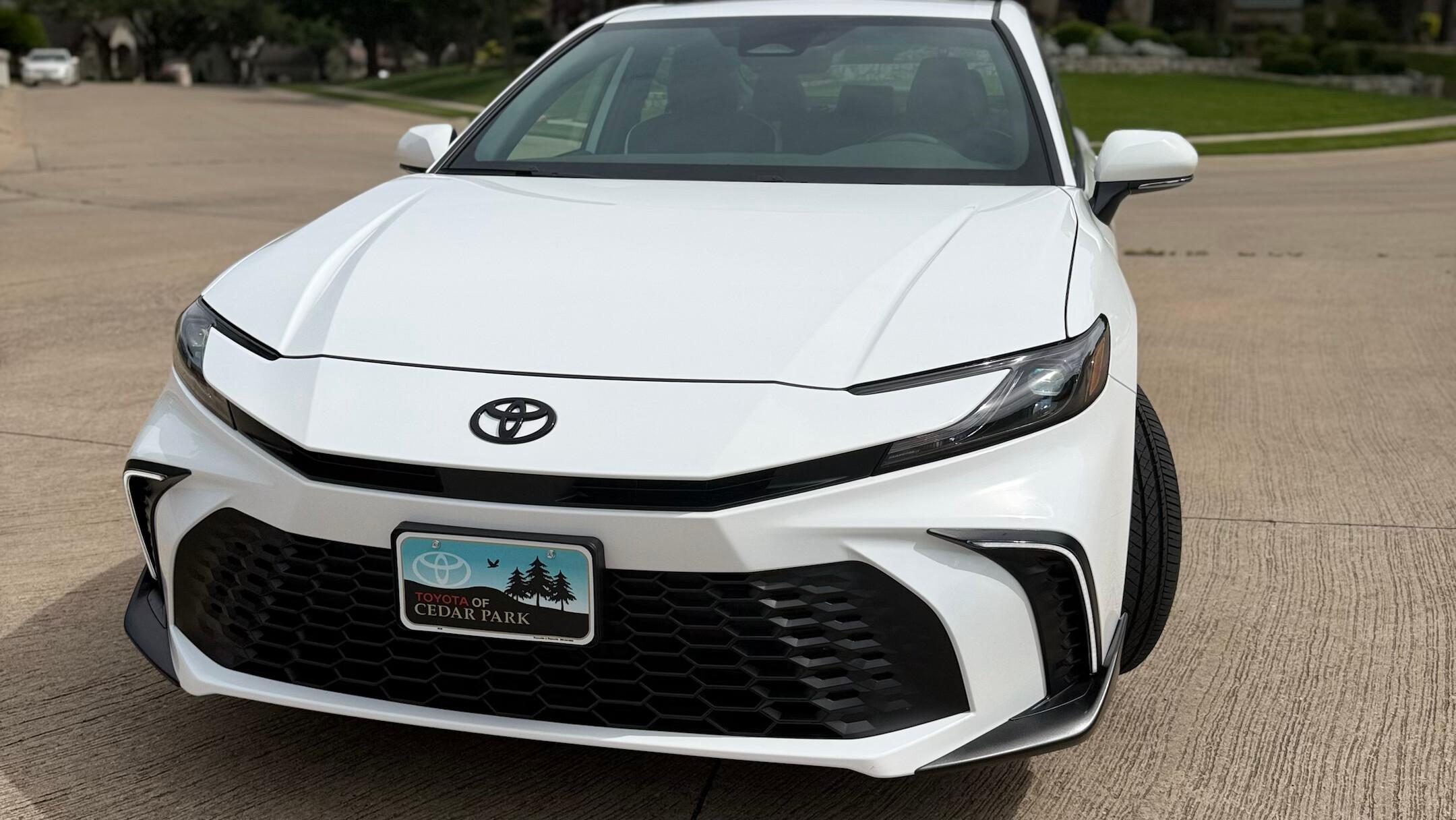 Toyota Camry Hybrid 2025 in 